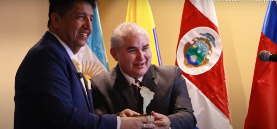 Iván Manuel Infante Chacón recibe el premio «Alcalde Solidario e Incluyente de Latinoamérica 2023»
