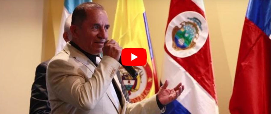 Francisco Arcesio Azuero Astudillo recibe el premio «Alcalde Solidario e Incluyente de Latinoamérica 2023»