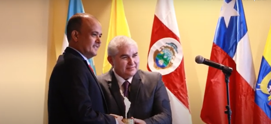 Jorge David Pastrana Sagre recibe el premio «Alcalde Solidario e Incluyente de Latinoamérica 2023»