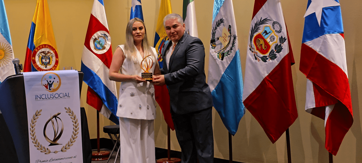 Guachochi (México) recibe el «Premio Latinoamericano al Desarrollo Económico y Social 2025»