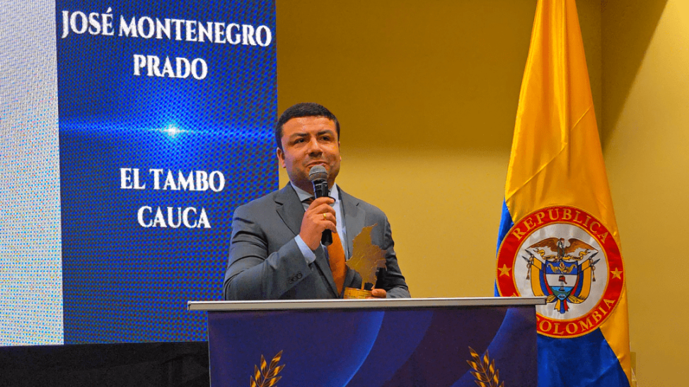 José David Montenegro Prado recibe el premio Alcalde Solidario e Incluyente de Colombia 2025