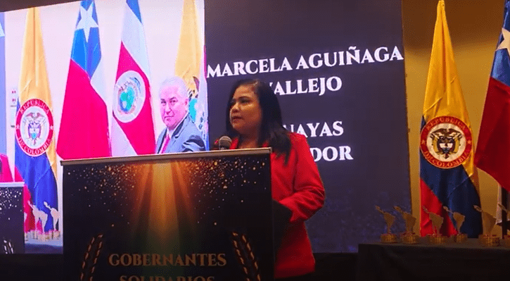 Marcela Paola Aguiñaga Vallejo recibe el premio Prefecta Solidaria e Incluyente de Latinoamérica 2025